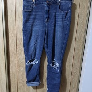 American Eagle Stretch Mom Jean